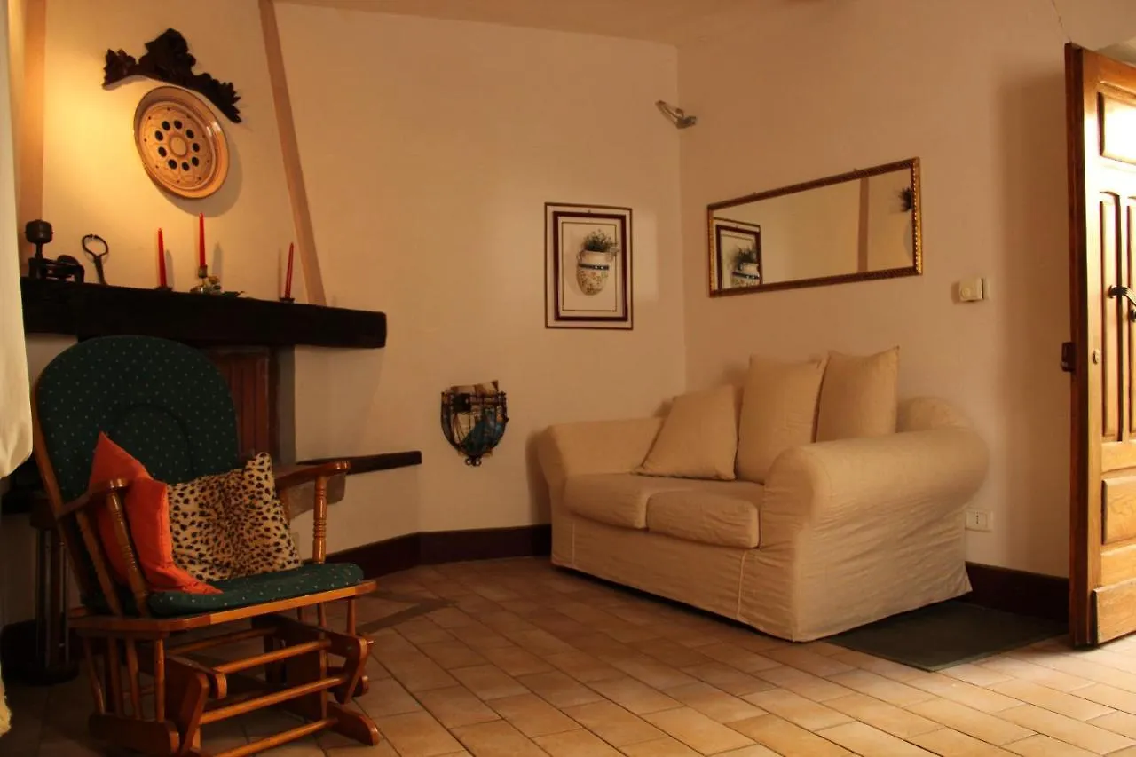 Trilocale Nel Centro Storico Apartment Montemerano